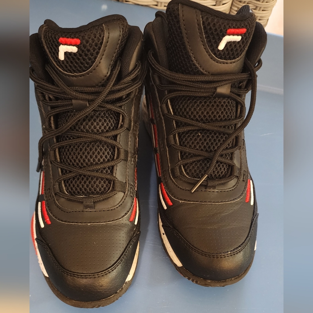 Fila Black‎ and Red High-Top Sneakers